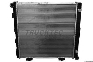 Фото Радіатор, охолодження двигуна Trucktec 0240140